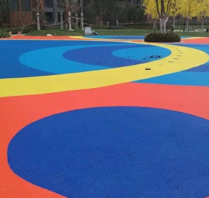 EPDM室外塑膠場地  兒童活動(dòng)場地  兒童游樂設(shè)施地膠